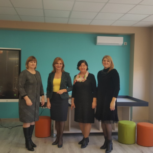 DONAȚIE DE CARTE ȘI SURPRIZE