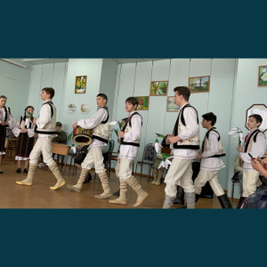 Dragobetele sărută fetele