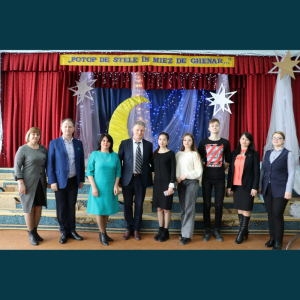 Potop de stele-n miez de ghenar