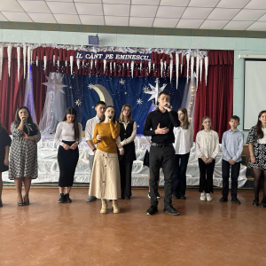 ÎL CÂNT PE EMINESCU